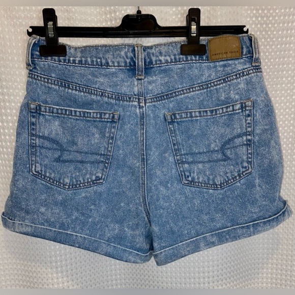 Women’s American Eagle high waisted roll up 90’s Mom jean shorts size 6 - Picture 12 of 14